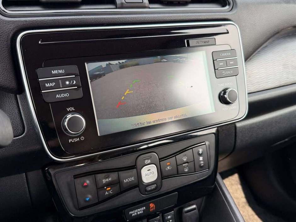 2018 Nissan Leaf SV-24
