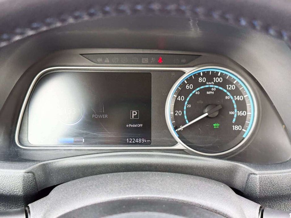 2018 Nissan Leaf SV-23