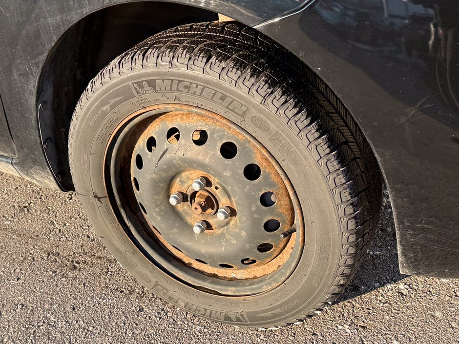 2019 Nissan Micra S-8