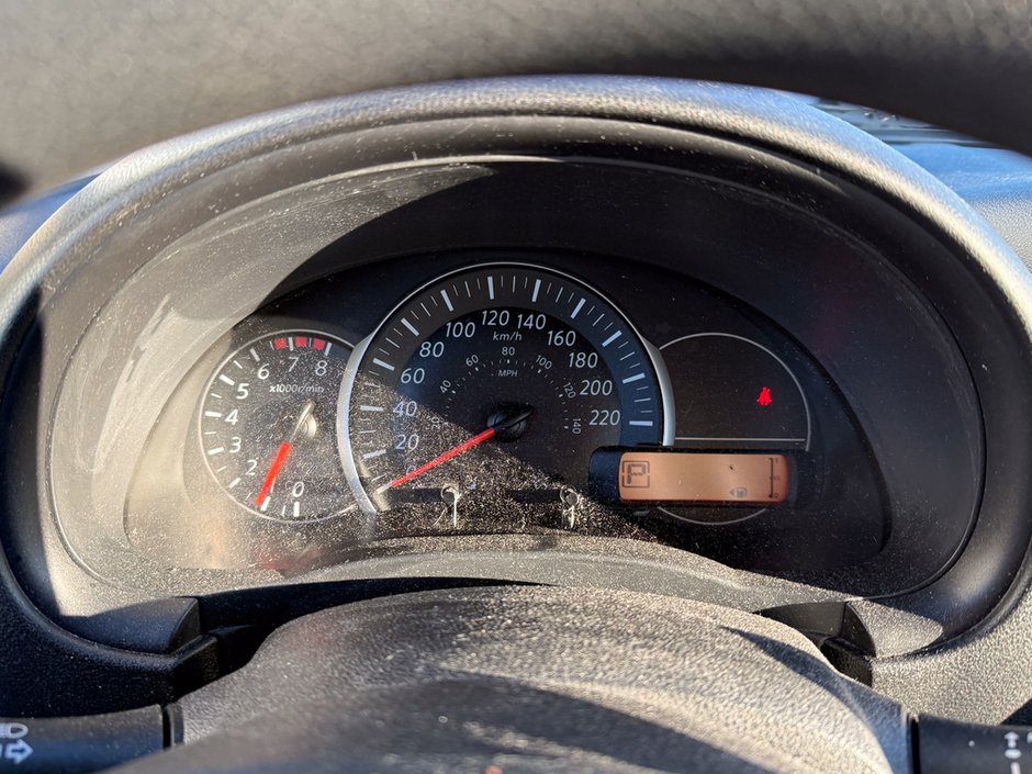 2019 Nissan Micra S-18