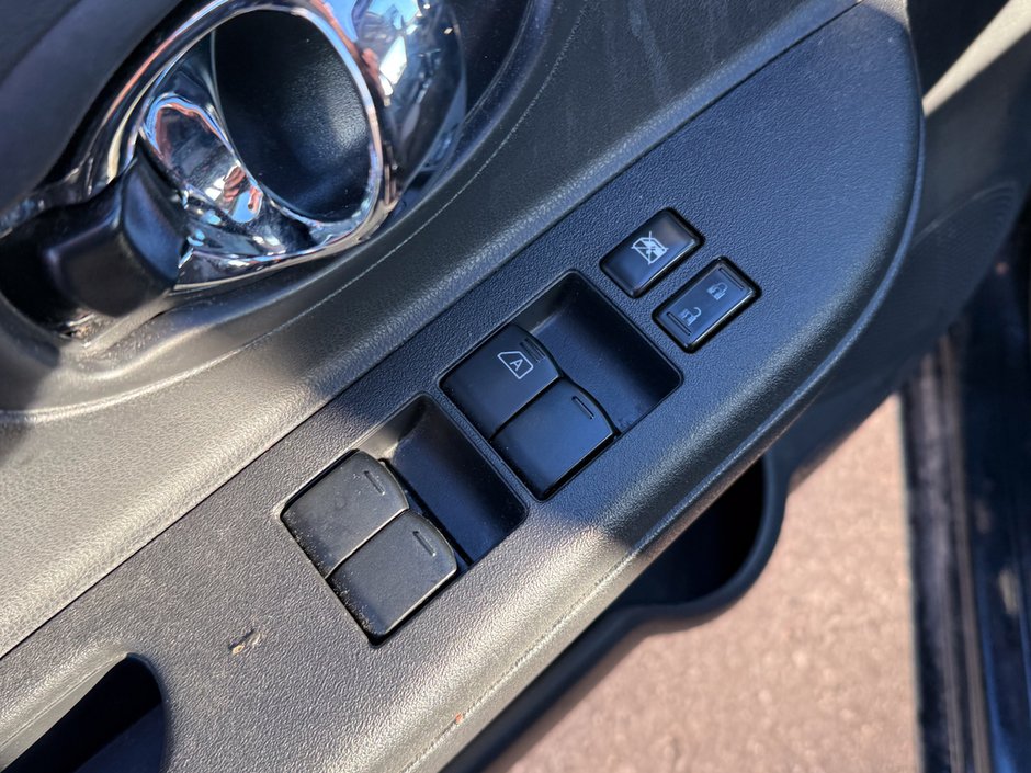 2019 Nissan Micra S-14