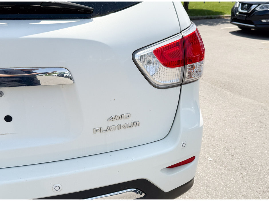 2013 Nissan Pathfinder SL-11