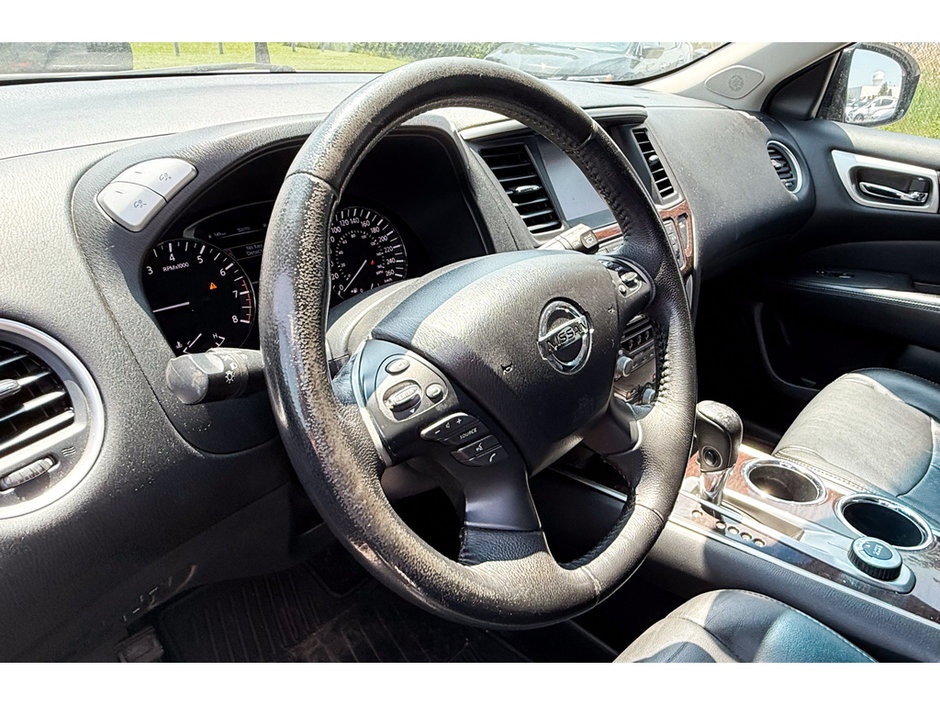 2013 Nissan Pathfinder SL-17
