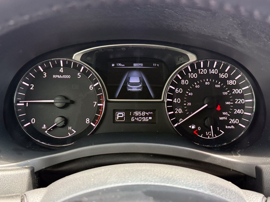2014 Nissan Pathfinder SV-15