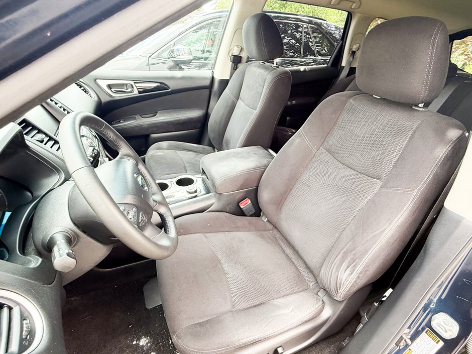 2014 Nissan Pathfinder SV-14