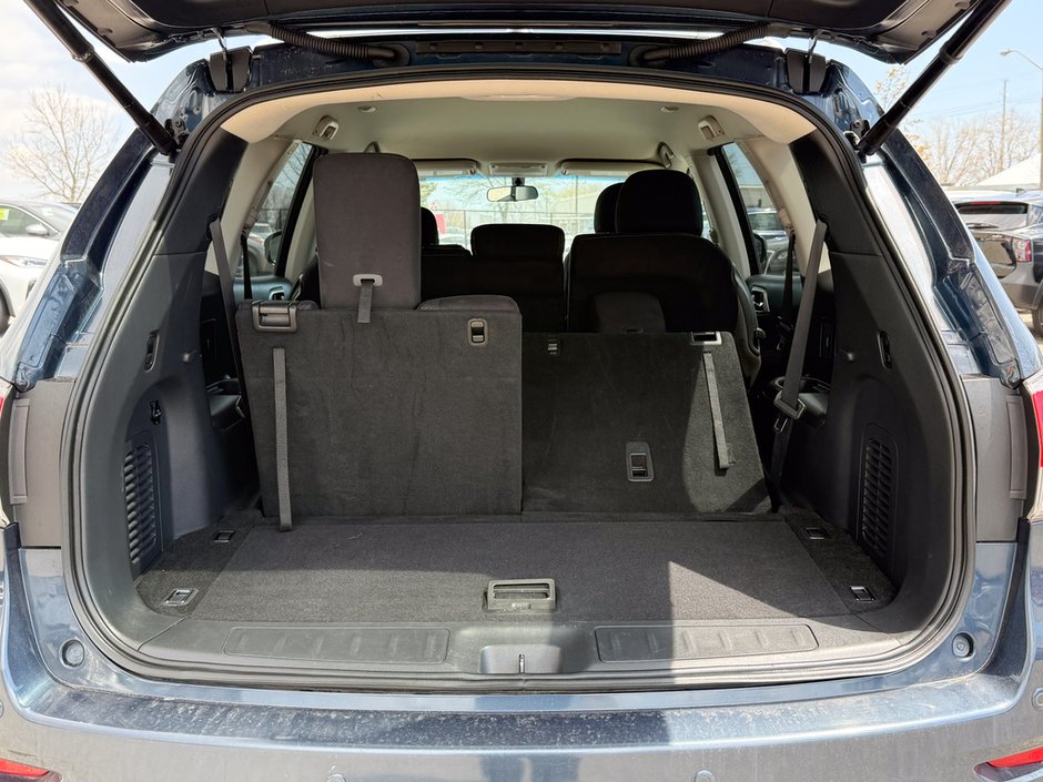2014 Nissan Pathfinder SV-9