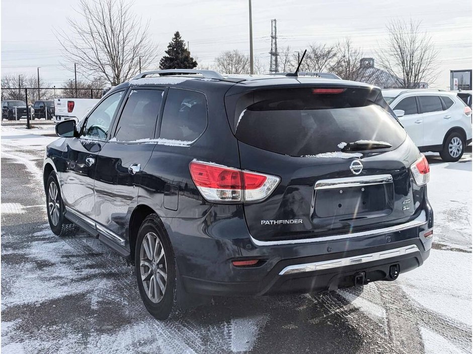 2015 Nissan Pathfinder SL-5