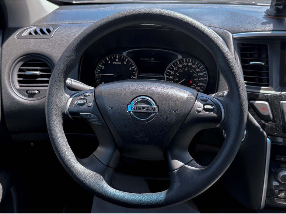 2016 Nissan Pathfinder S-20