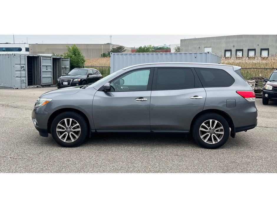2016 Nissan Pathfinder S-4