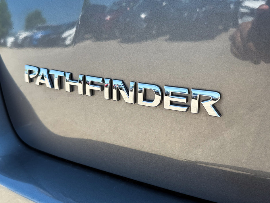 2016 Nissan Pathfinder S-12