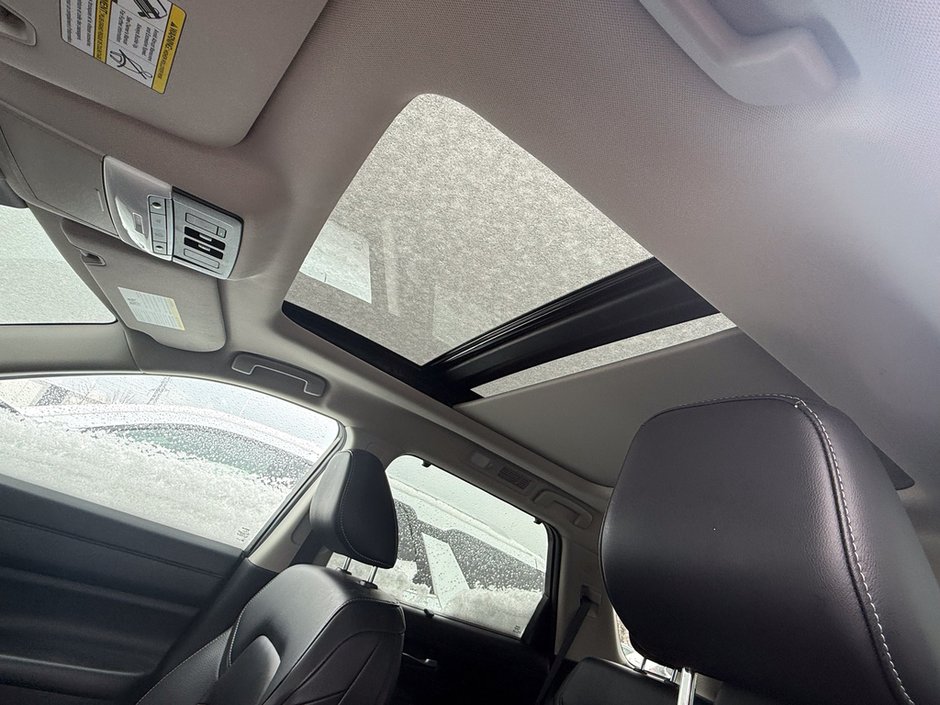 2023 Nissan Pathfinder SL-28