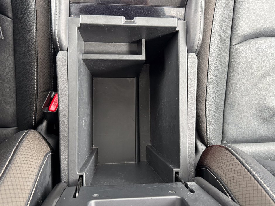 2023 Nissan Pathfinder SL-27