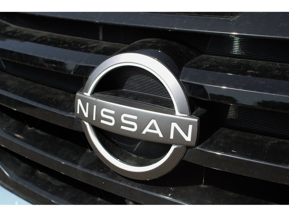 2023 Nissan Pathfinder SL-11