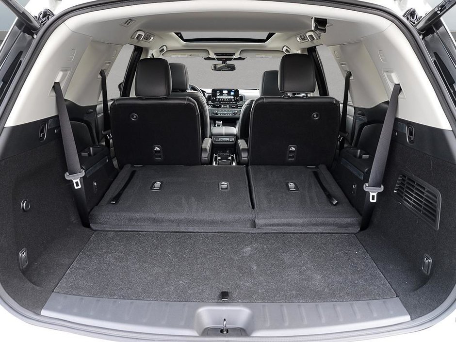 2025 Nissan Pathfinder Platinum-6