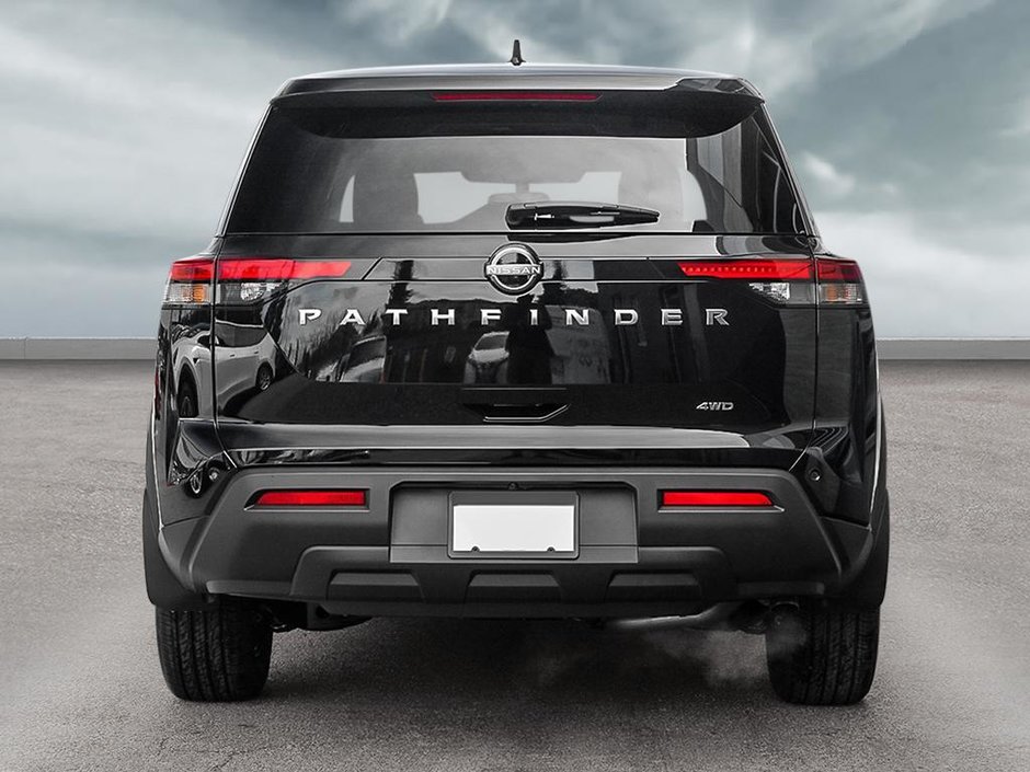 2025 Nissan Pathfinder S-4