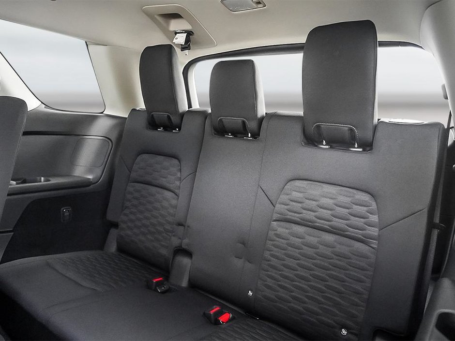2025 Nissan Pathfinder S-21