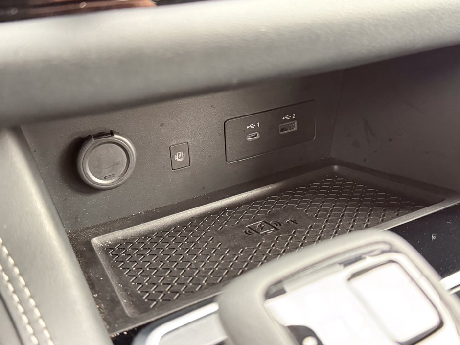 2025 Nissan Pathfinder Platinum-33