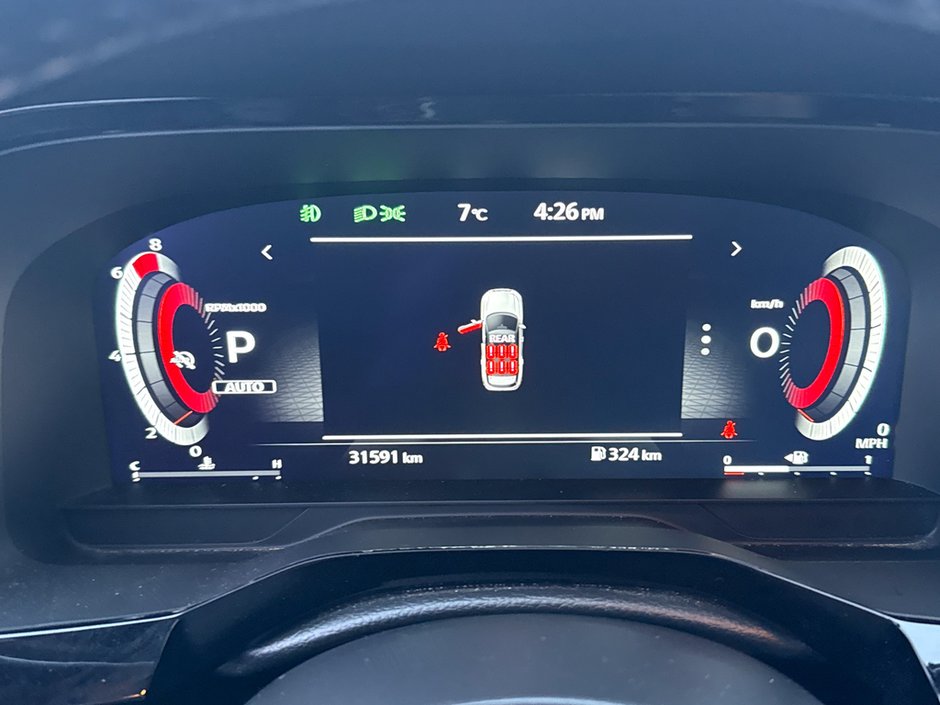 2025 Nissan Pathfinder Platinum-24