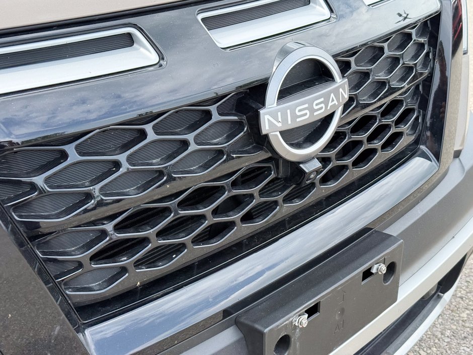 2025 Nissan Pathfinder-9