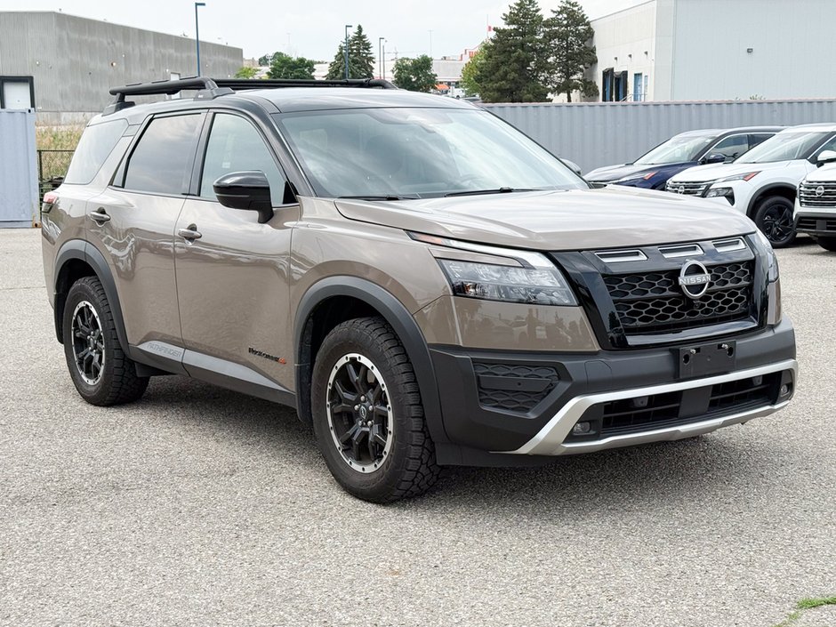 2025 Nissan Pathfinder-8