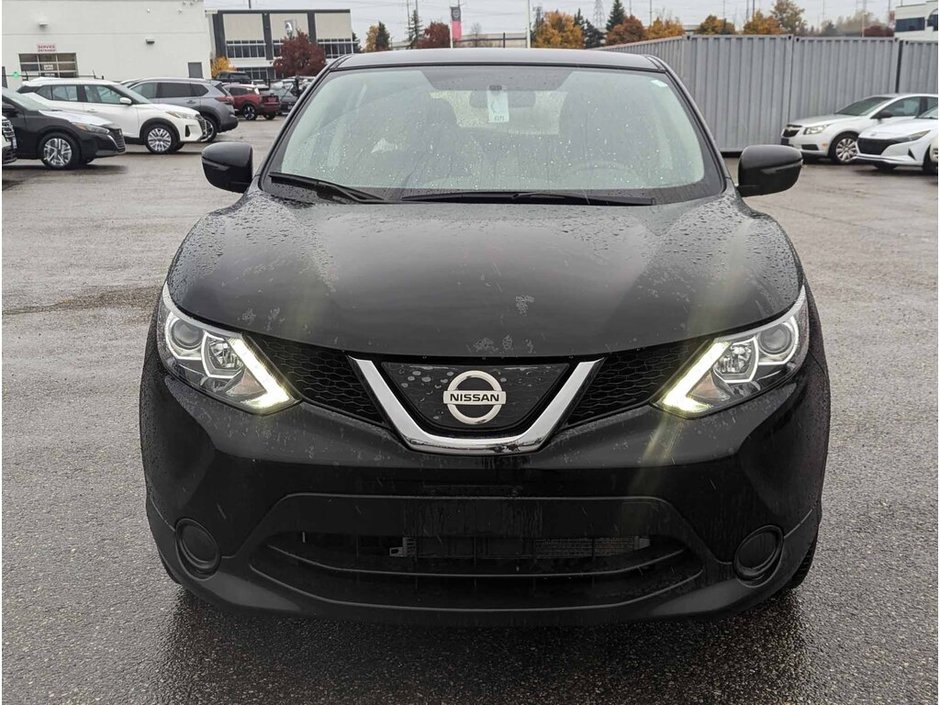 2018 Nissan Qashqai S-2