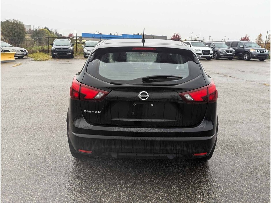 2018 Nissan Qashqai S-7