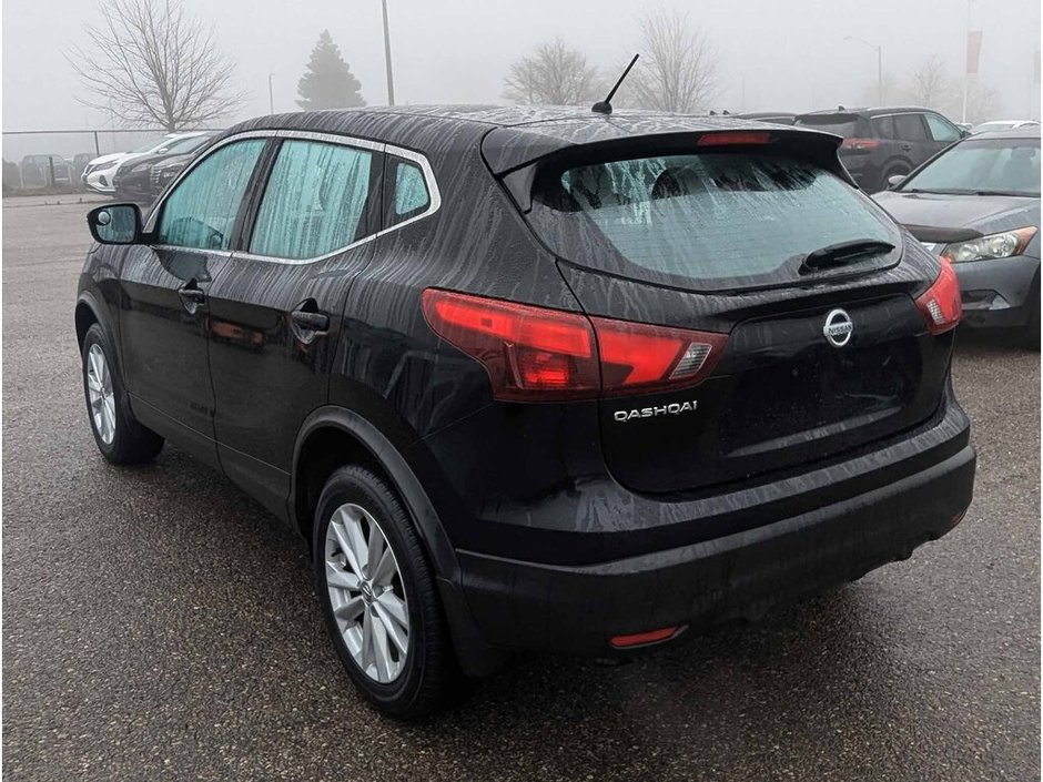 2018 Nissan Qashqai S-5