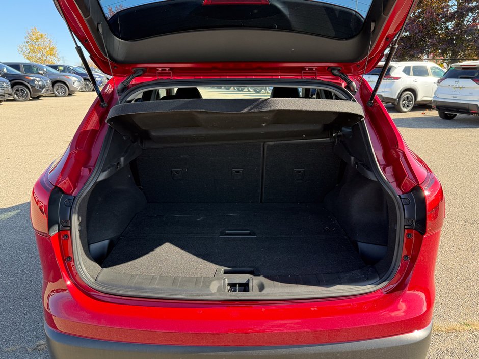 2018 Nissan Qashqai SL-9