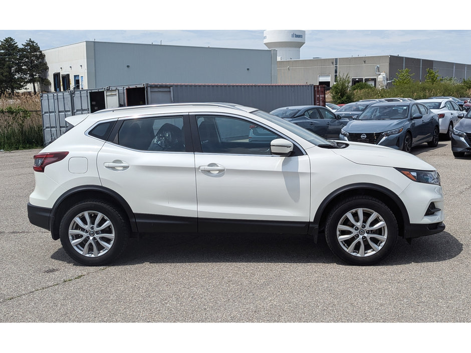 2021 Nissan Qashqai SV-9