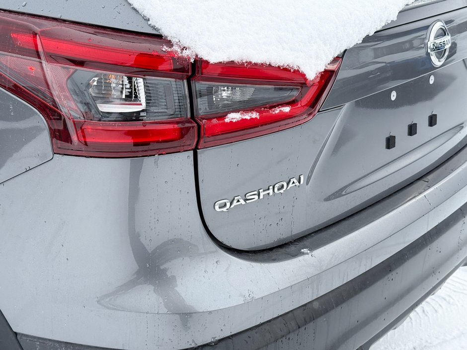 2021 Nissan Qashqai SV-11