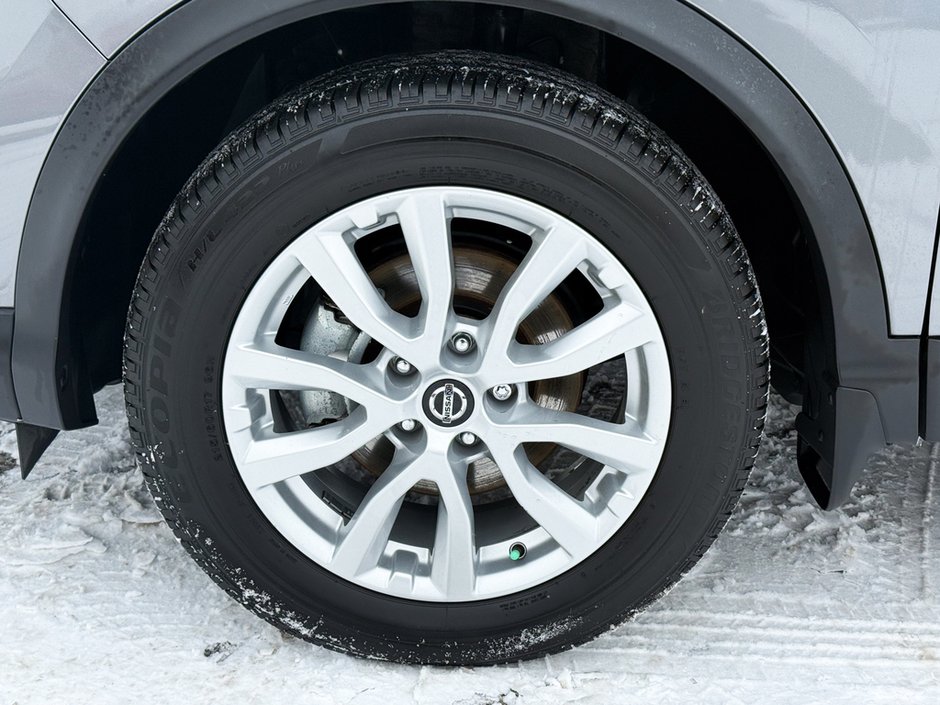 2021 Nissan Qashqai SV-10