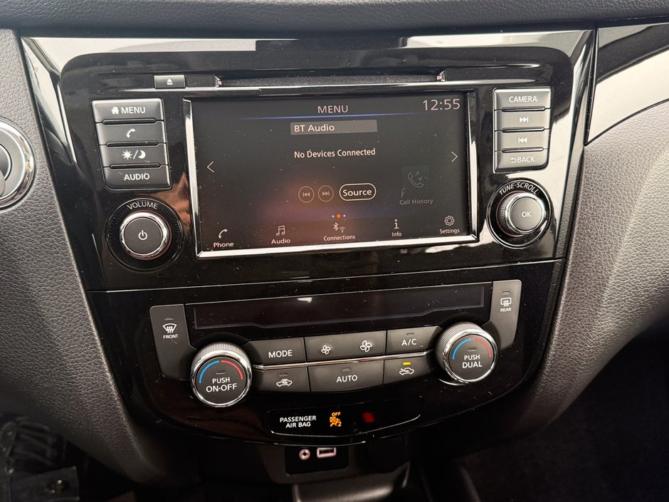 2021 Nissan Qashqai SV-24