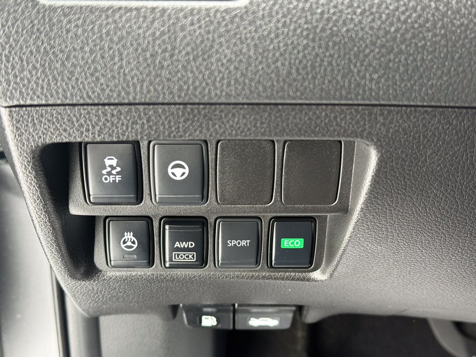 2021 Nissan Qashqai SV-23