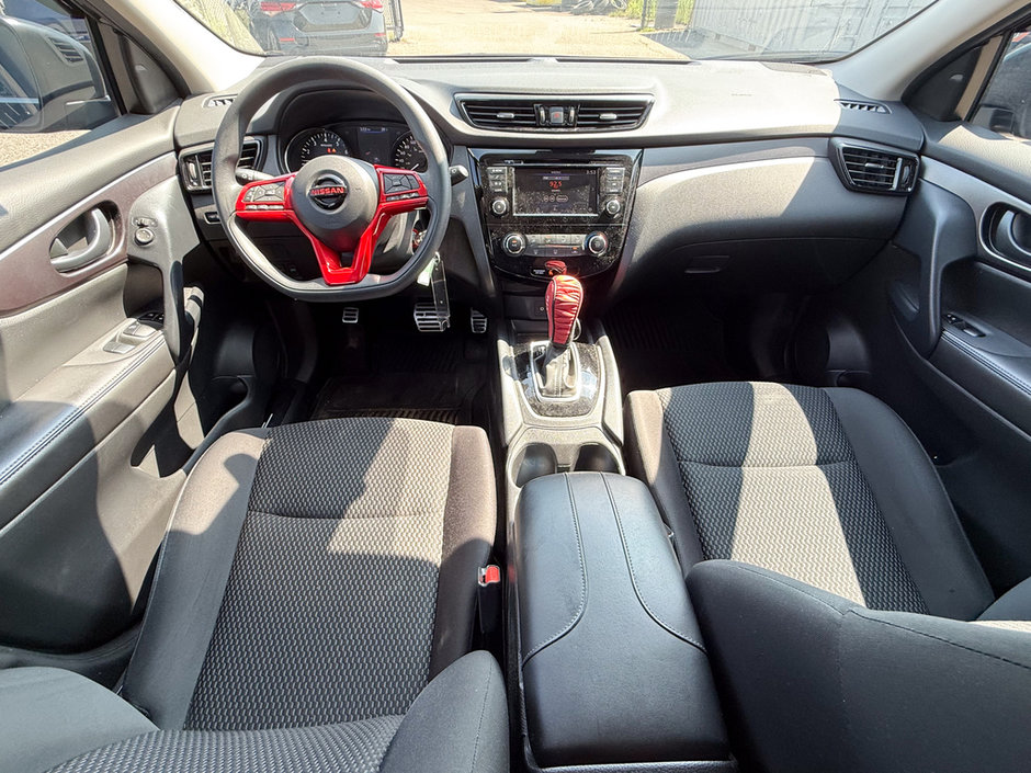 2023 Nissan Qashqai S-16