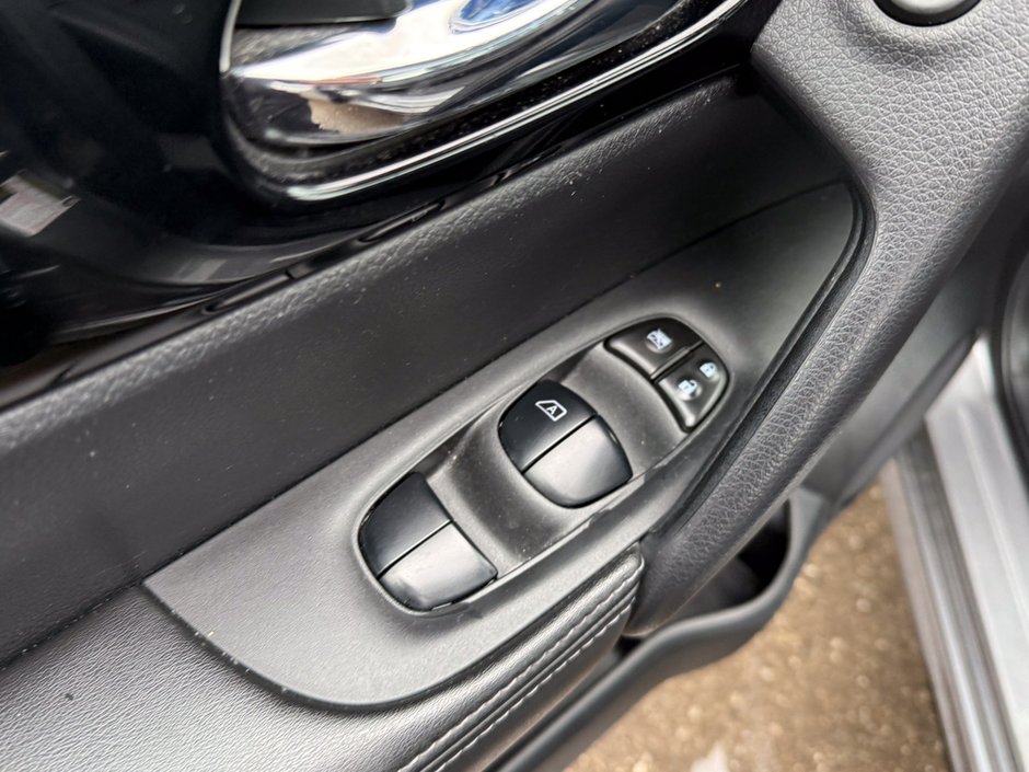 2023 Nissan Qashqai SL-18