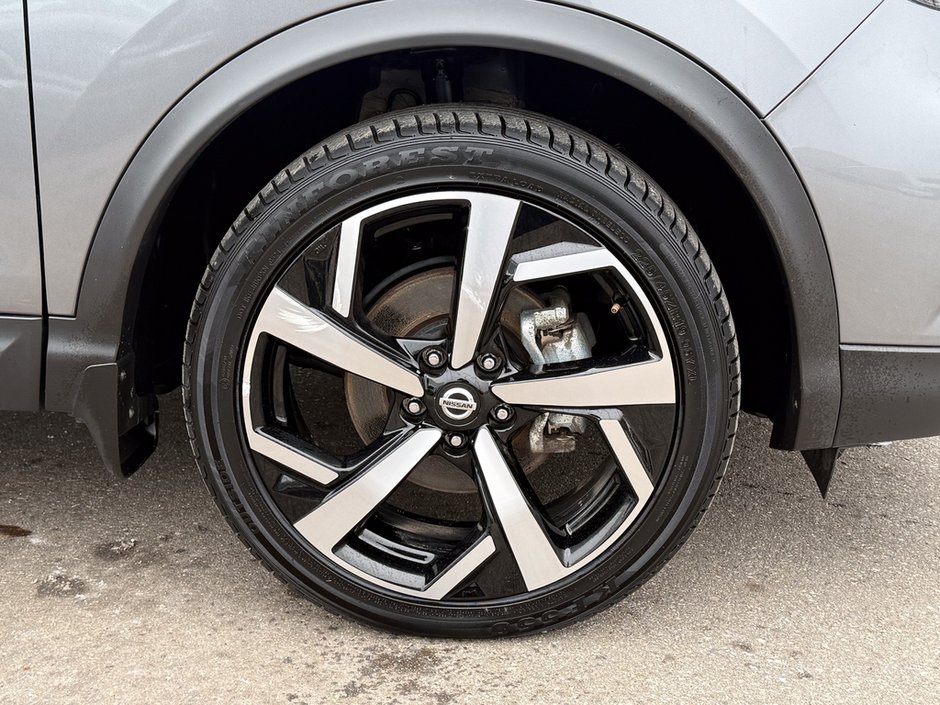 2023 Nissan Qashqai SL-8