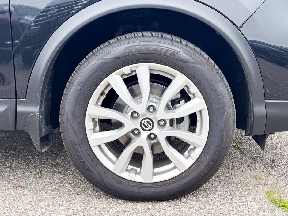 2023 Nissan Qashqai SV-10