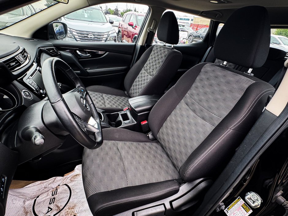 2023 Nissan Qashqai SV-22