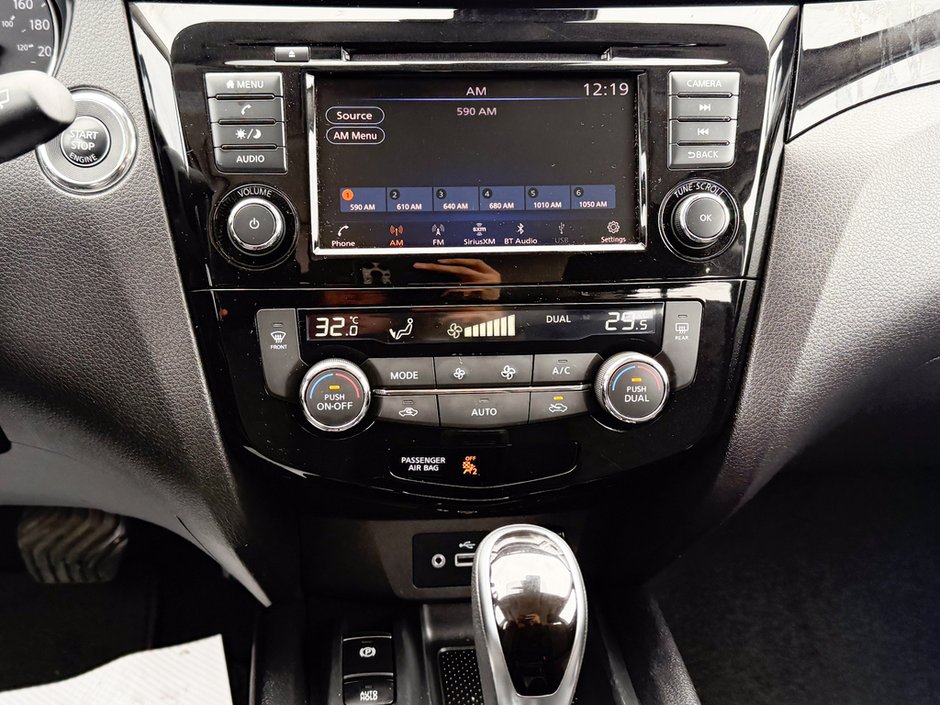 2023 Nissan Qashqai SV-15