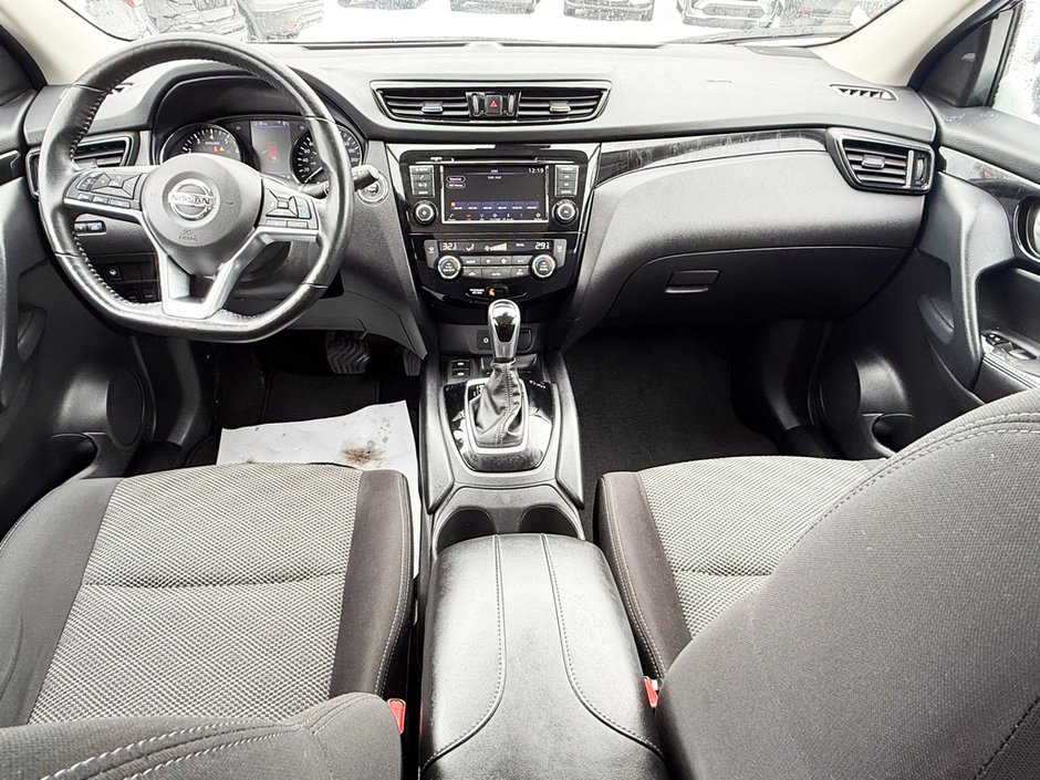 2023 Nissan Qashqai SV-14