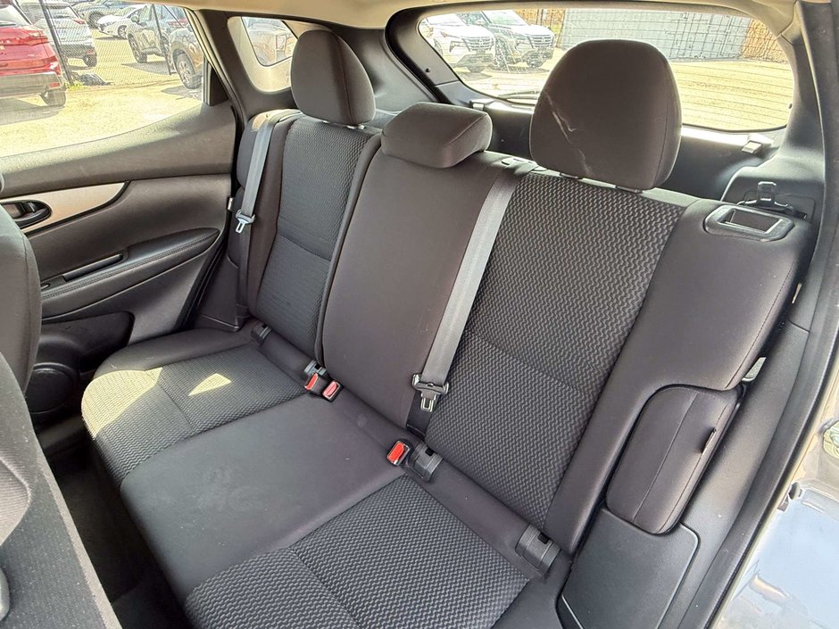 2023 Nissan Qashqai S-14