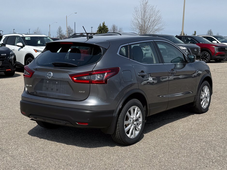 2023 Nissan Qashqai S-6