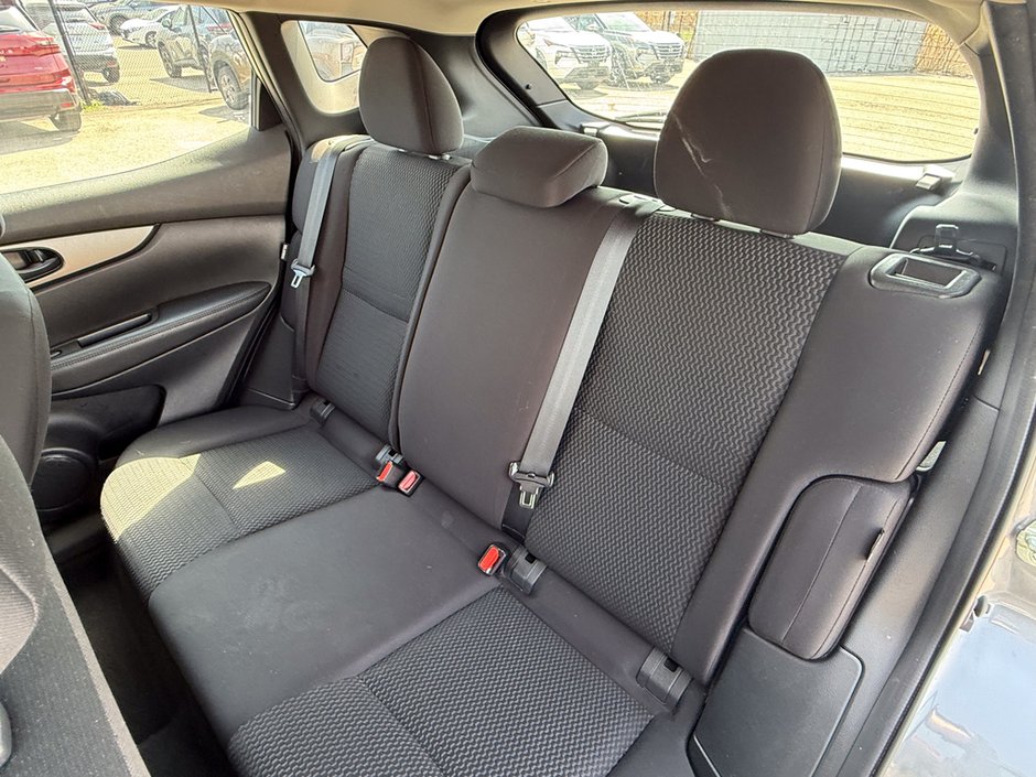 2023 Nissan Qashqai S-14