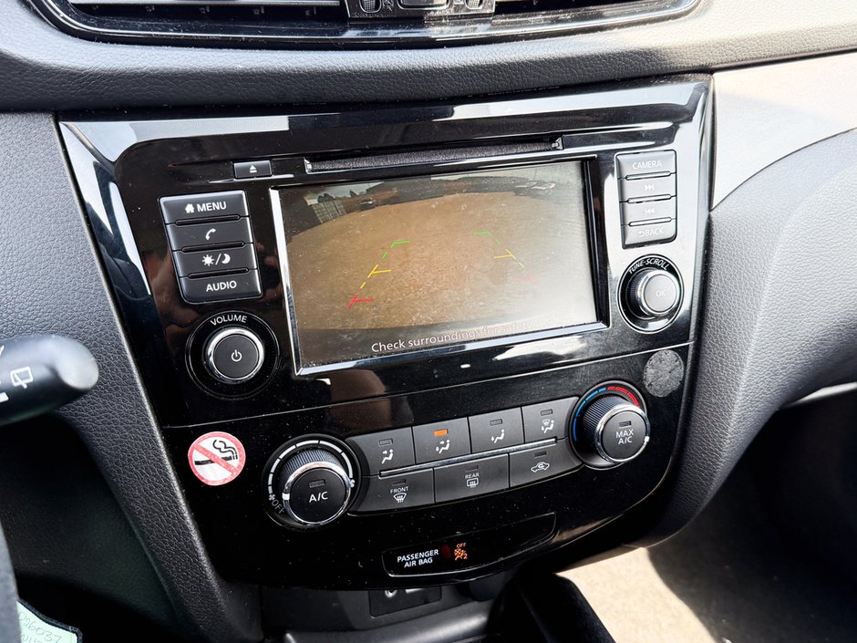 2023 Nissan Qashqai S-27