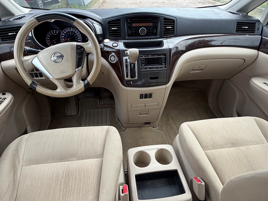 2011 Nissan Quest 3.5 SV-13