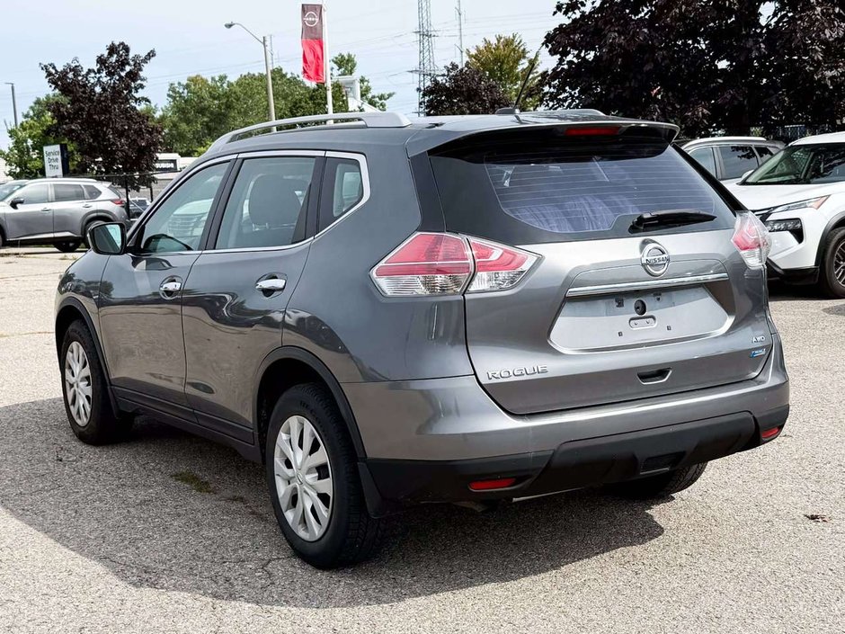 2015 Nissan Rogue S-5