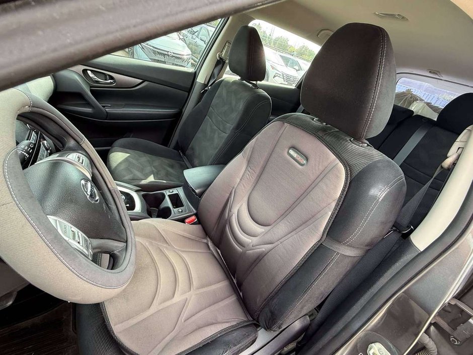 2015 Nissan Rogue S-15