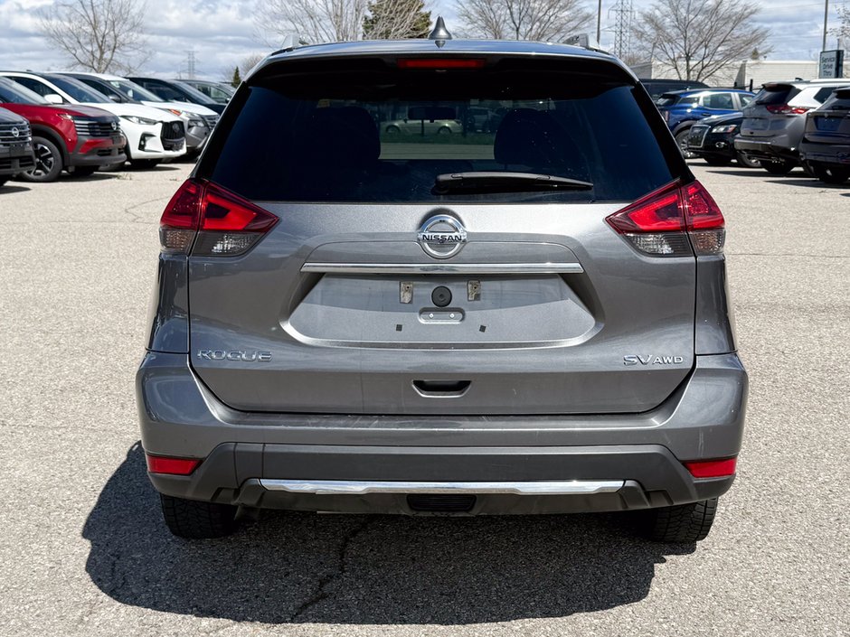 2018 Nissan Rogue SV-5