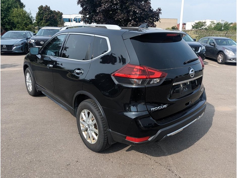 2020 Nissan Rogue S-6