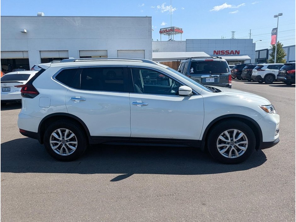 2020 Nissan Rogue S-10